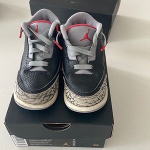 Super cute Jordan’s and still have lots of life.